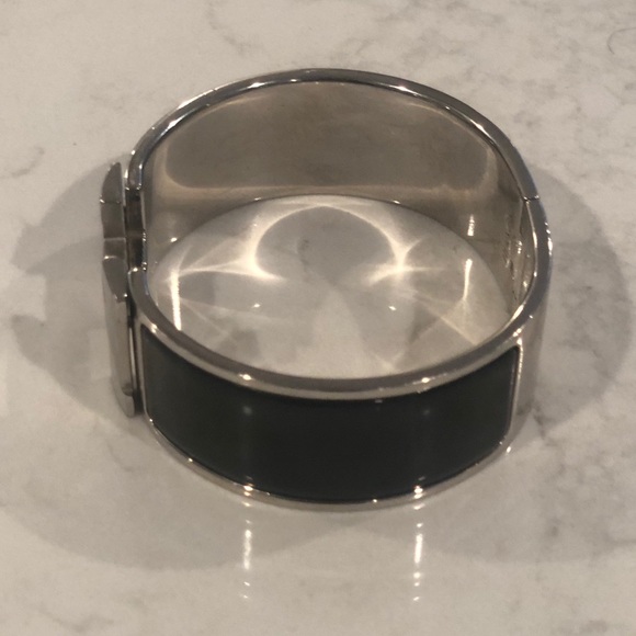 Authentic Hermès Clic Clac H Bracelet, Noir - Picture 7 of 7